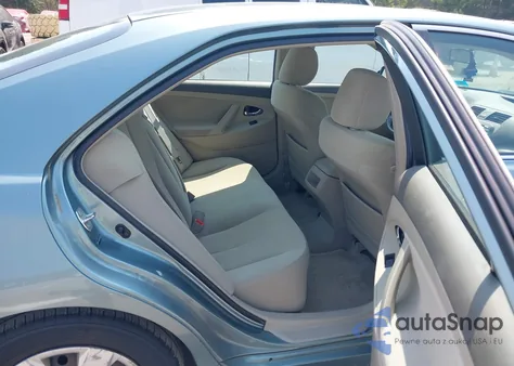 2008 Toyota Camry Le z USA, uszkodzony, nr VIN 4T4BE46KX8R040005